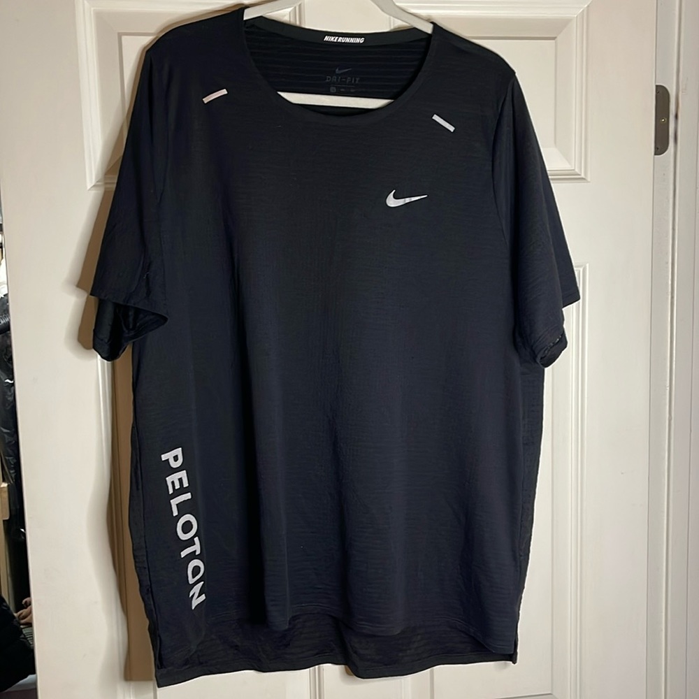 Nike Dri-Fit Peloton XXL shirt